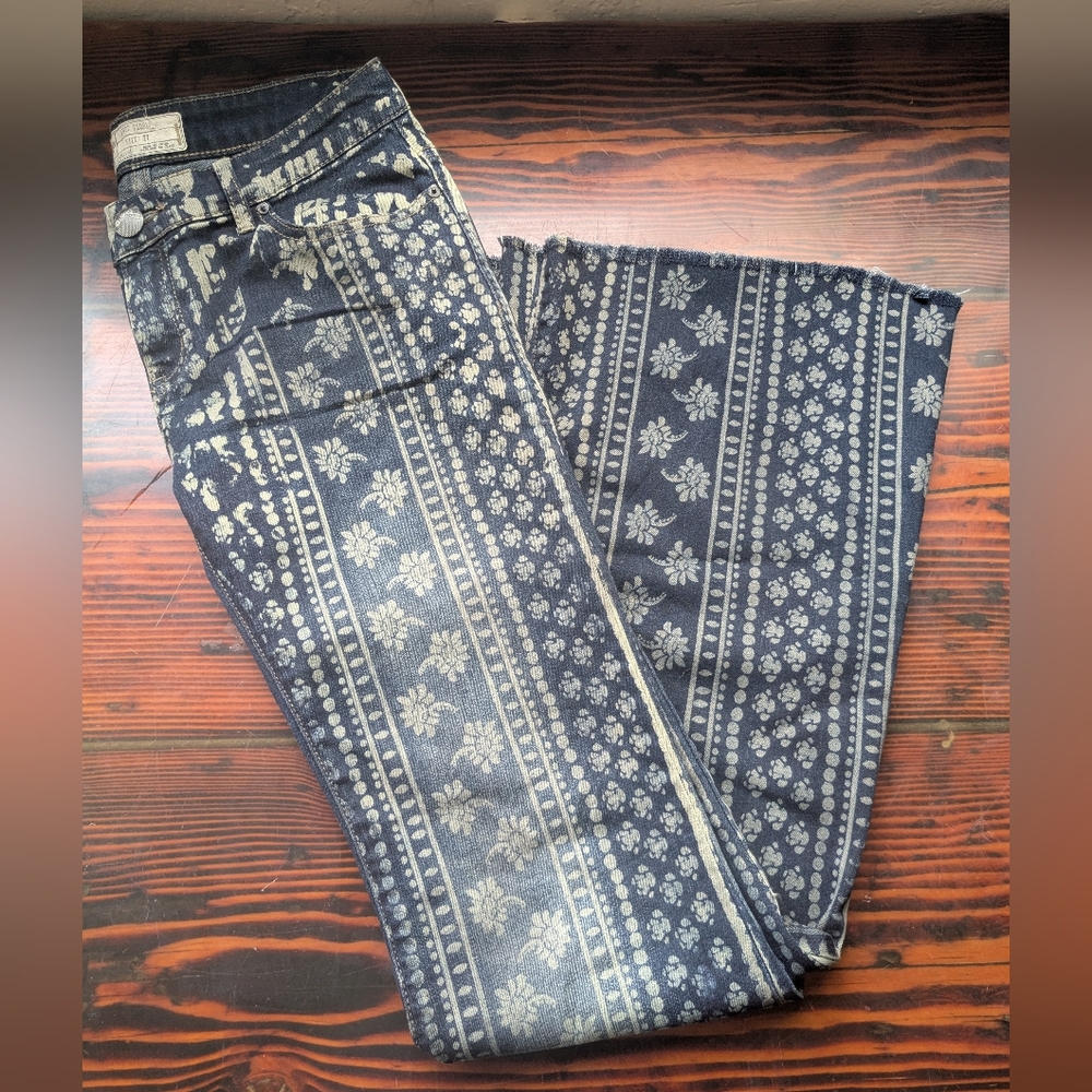 Free People FP Jean Floral Print Flare Jeans Women’s 27